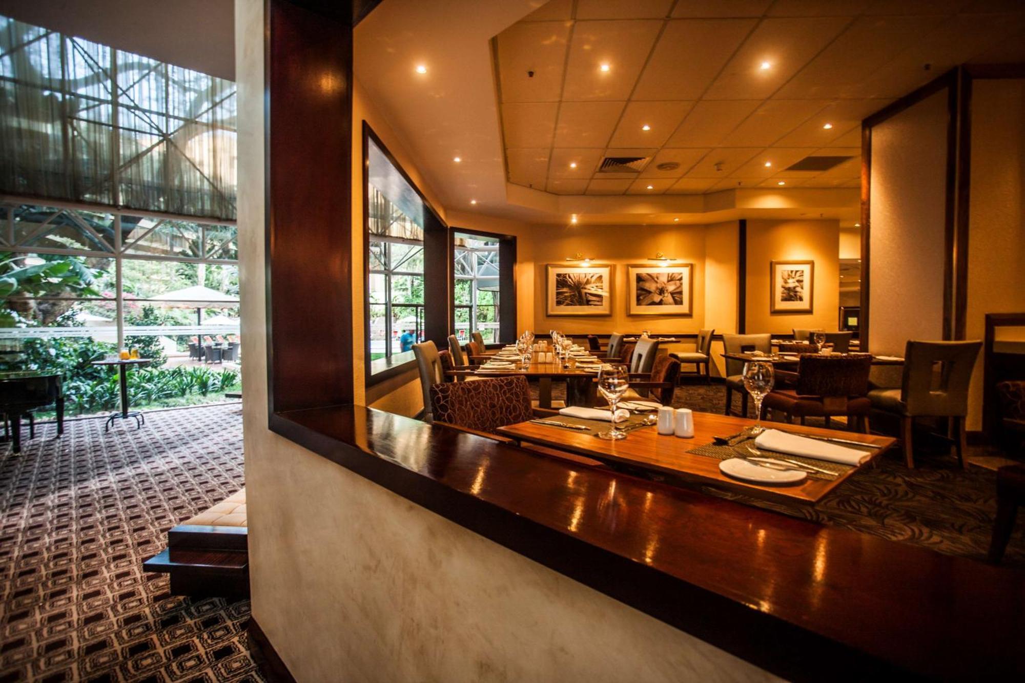 Southern Sun Pretoria Exterior photo