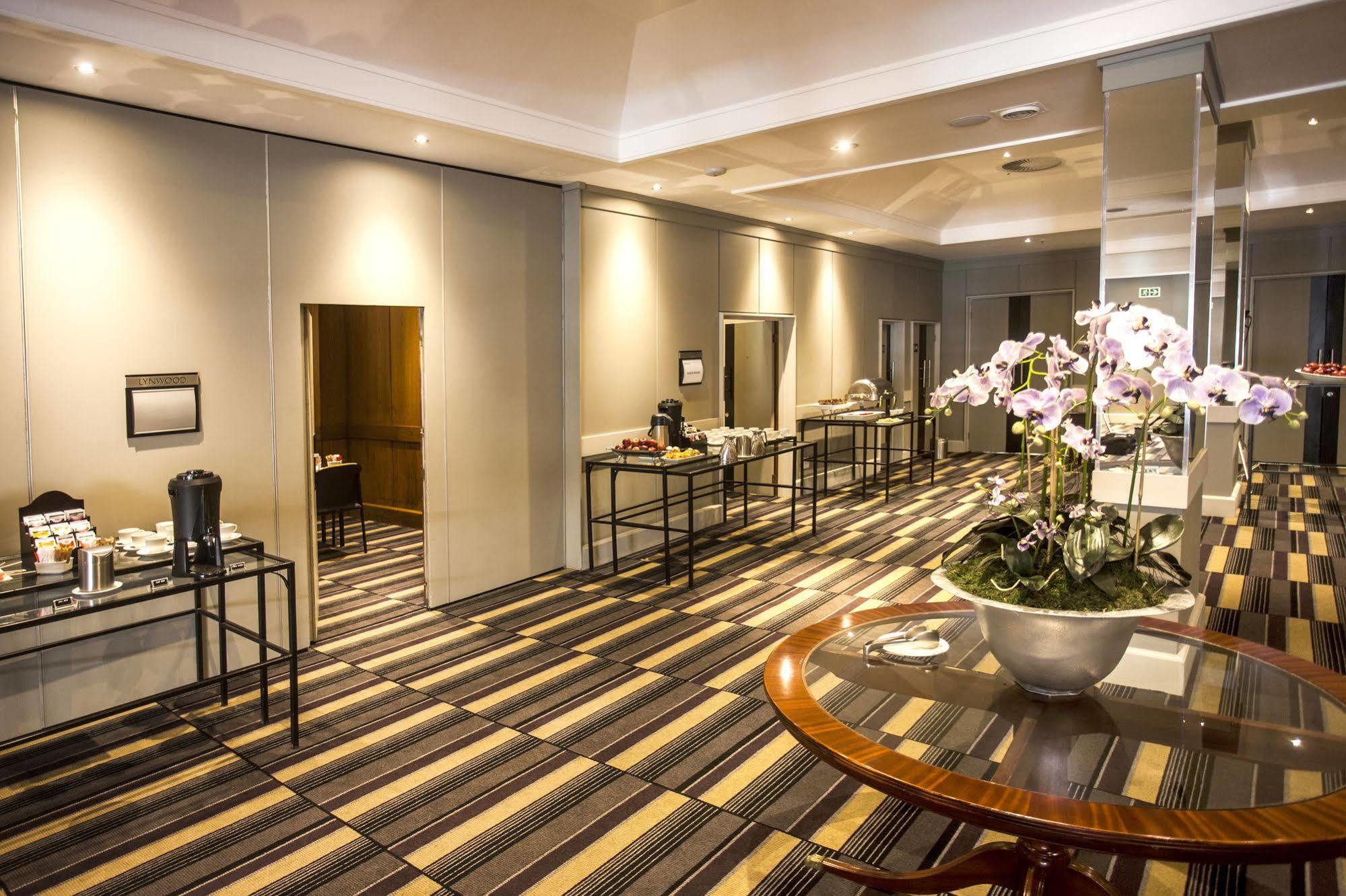 Southern Sun Pretoria Exterior photo